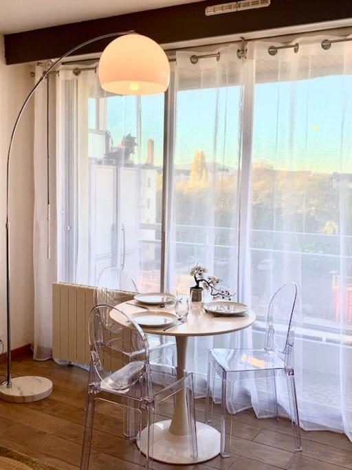 メスLumineux Et Cosy, Avec Parking, 2 Mn Gare, 2Mn Muse, 5Mn Centreアパートメント エクステリア 写真